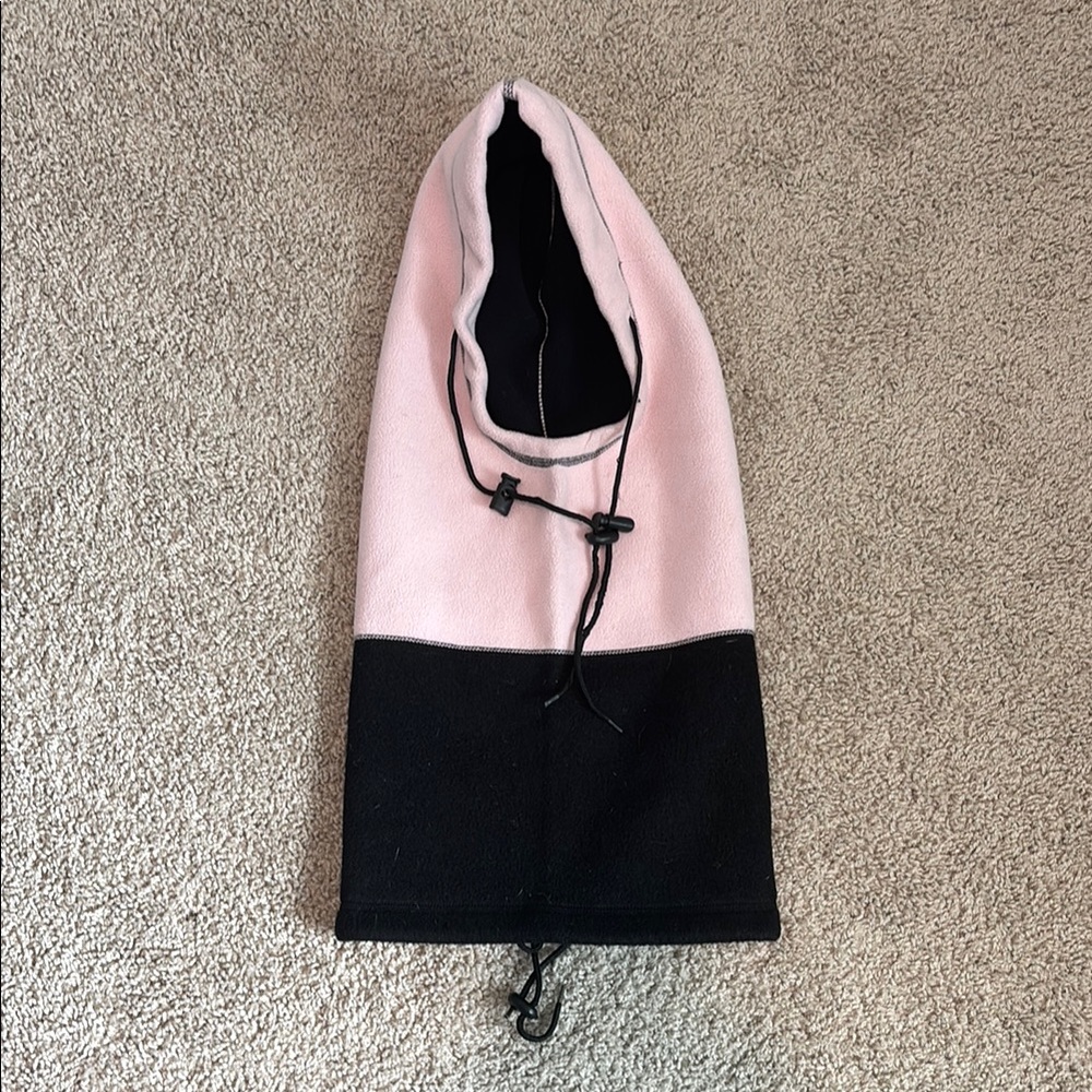 Hot Wavez Hooded Neck Warmer
